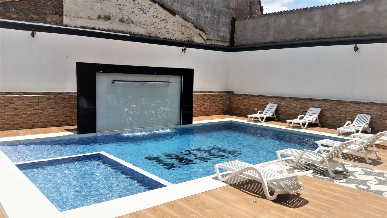 Hostal Ibiza Santa Cruz de La Sierra Exteriör bild