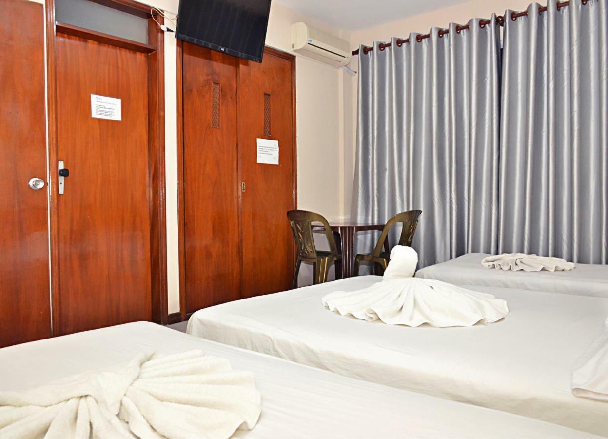 Hostal Ibiza Santa Cruz de La Sierra Exteriör bild